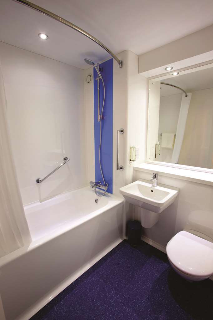 Travelodge Harlow Quarto foto